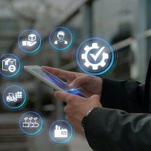 Lá rách ít đùm lá rách nhiều - Hành động thiện nguyện của Nhuận Phát hỗ trợ vùng bão số 3