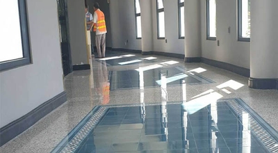 Dịch vụ vệ sinh nhà sau xây dựng chuyên nghiệp, giá hợp lý