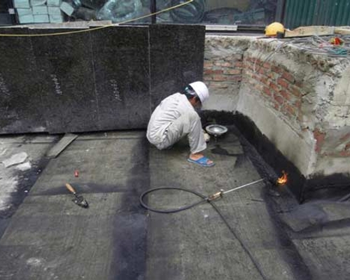 Xử lý chống thấm giữa 2 nhà sao cho hiệu quả?