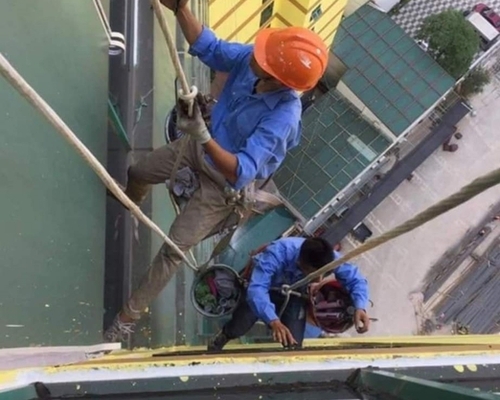 NHỮNG LƯU Ý KHI XỬ LÝ CHỐNG THẤM NHÀ LIỀN KỀ