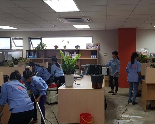 Cách vệ sinh thảm trải sàn văn phòng đơn giản