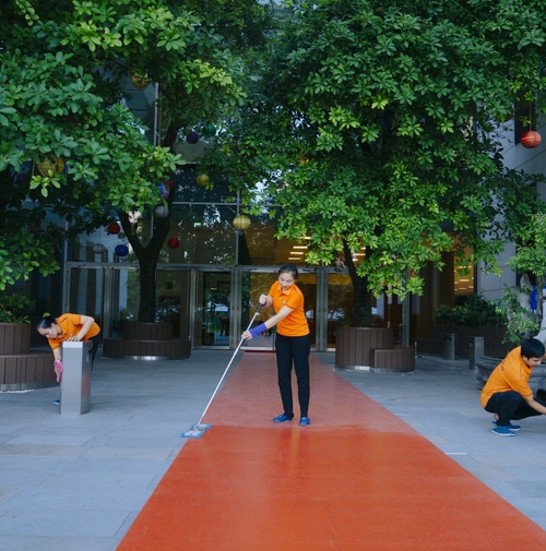 Cung cấp dịch vụ vệ sinh tòa nhà, văn phòng hàng ngày